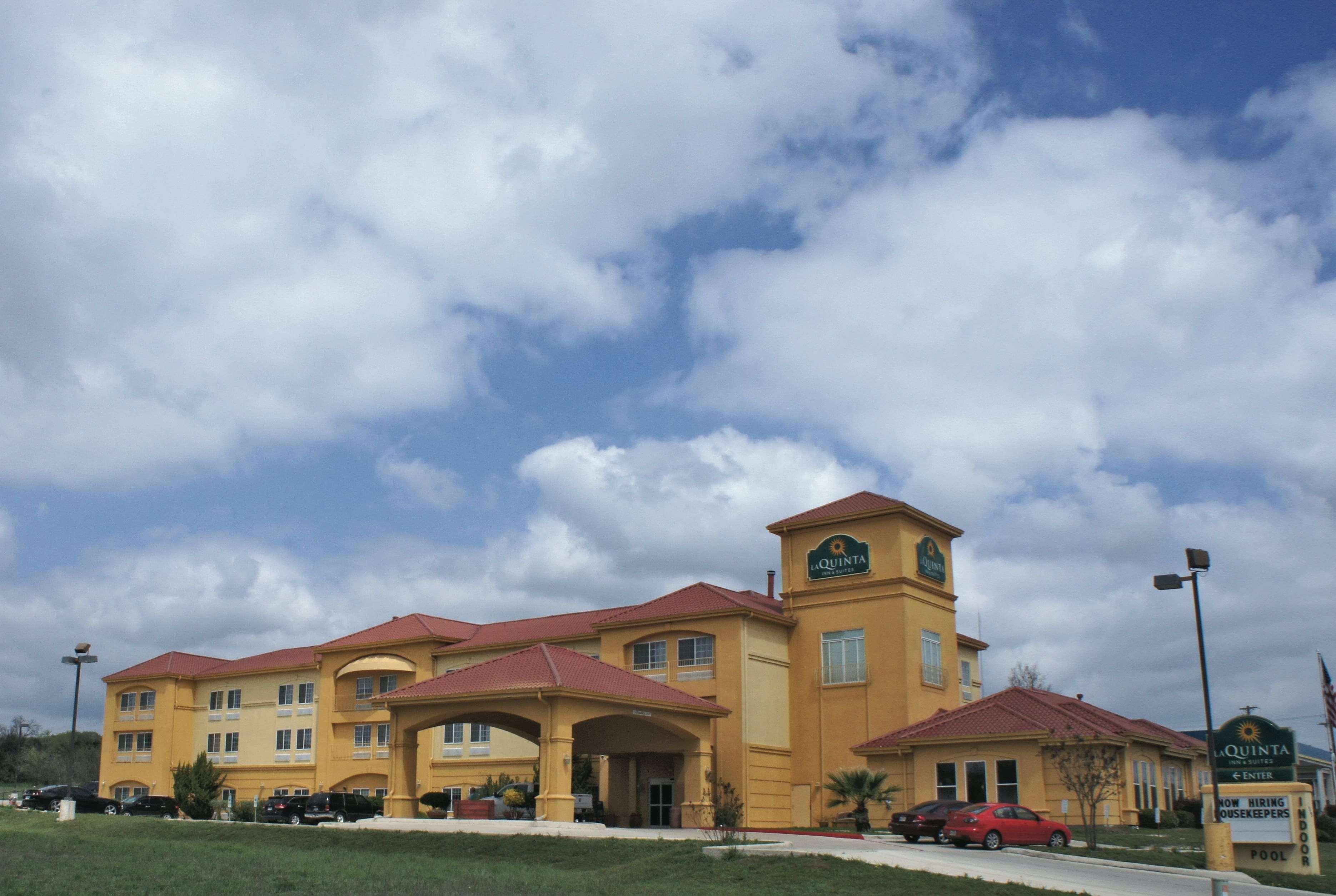 La Quinta By Wyndham Kerrville Extérieur photo